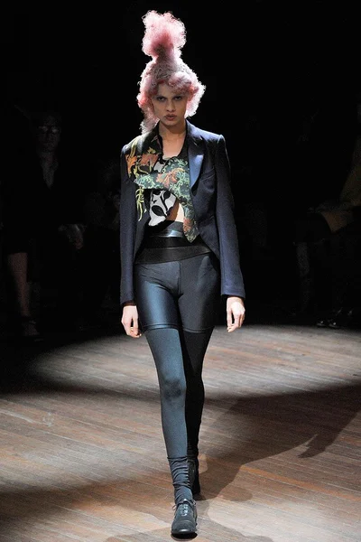 Look 6